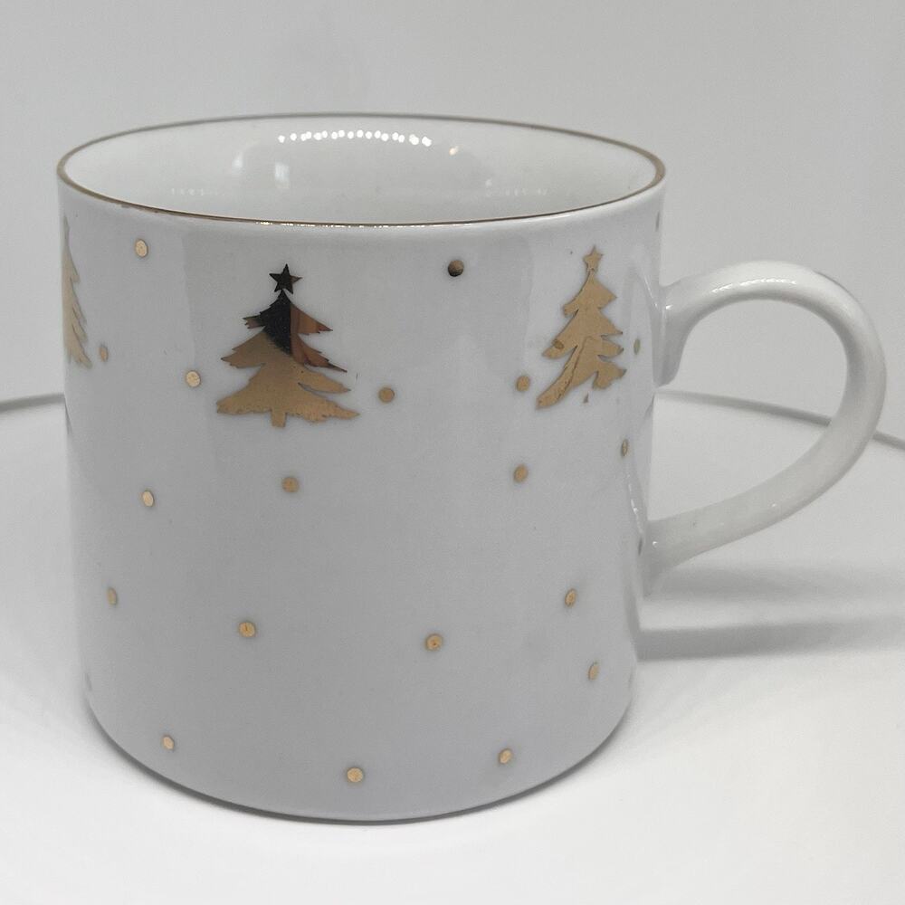Tienshan Golden Pines Mug, Gold Christmas Tree Pattern
